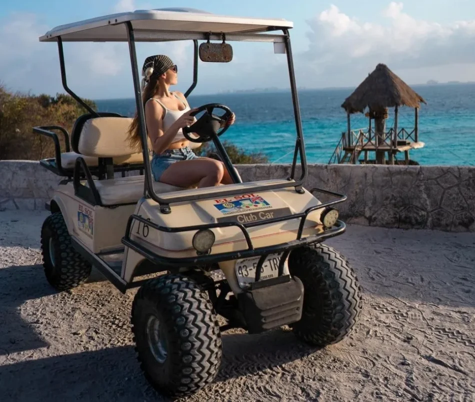 How to Get Around Isla Mujeres: A Visitor’s Transportation Guide